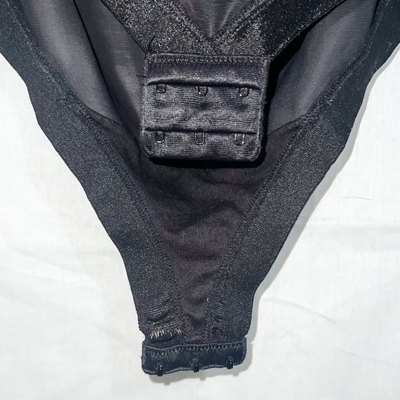 Elegant Black Women's Bodysuit - Picture 8 of 13